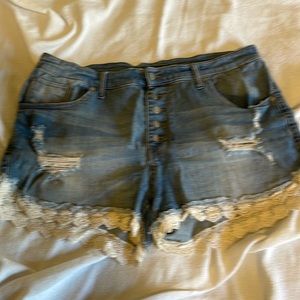 Mossimo lace trim shorts